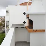 T2 Junto A Praia, Com Lencois, Toalhas, Wifi, Churrasqueira, 3ºpiso Sem Elevador Apartment *