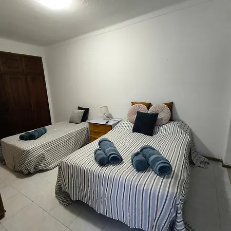 T2 Junto à Praia, Com Lençóis, Toalhas, Wifi, Churrasqueira, 3ºpiso Sem Elevador Appartement