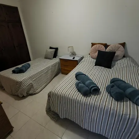T2 Junto à Praia, Com Lençóis, Toalhas, Wifi, Churrasqueira, 3ºpiso Sem Elevador Altura