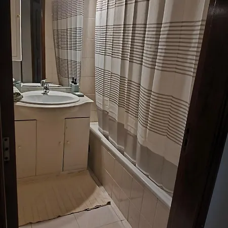 T2 Junto à Praia, Com Lençóis, Toalhas, Wifi, Churrasqueira, 3ºpiso Sem Elevador * Altura