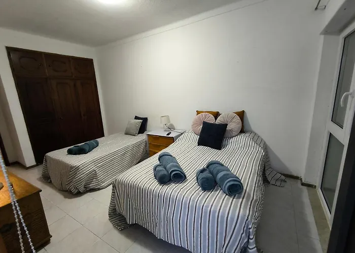 T2 Junto A Praia, Com Lencois, Toalhas, Wifi, Churrasqueira, 3ºpiso Sem Elevador Апартаменты