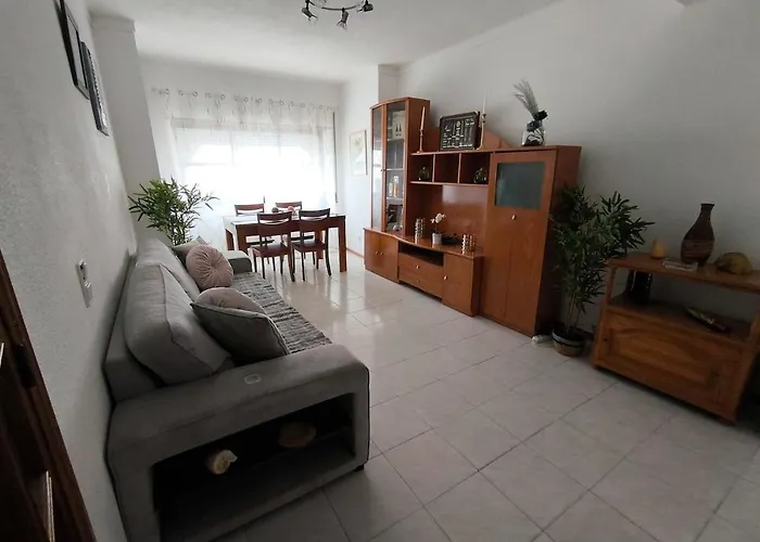 T2 Junto A Praia, Com Lencois, Toalhas, Wifi, Churrasqueira, 3ºpiso Sem Elevador Апартаменты *